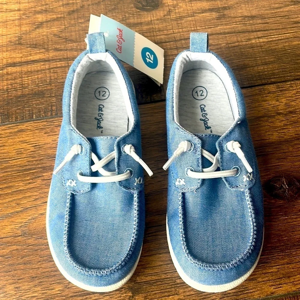 Cat & Jack Boys shoes blue Bobby lace loafers New size 12
